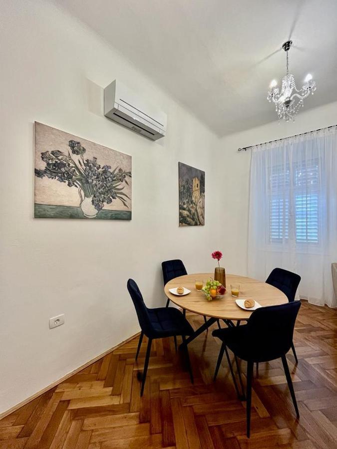 Ferienwohnung Lux Apartmans Pula Exterior foto